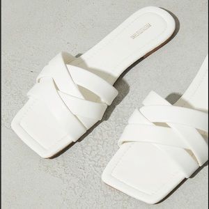 White leather slide sandals size 5 with a basket weave detail. Worn once